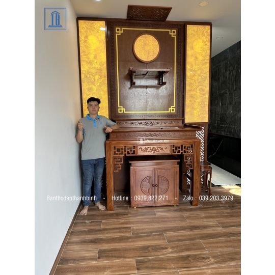 Không gian phòng thờ đơn đẹp tại Hồ Chí Minh